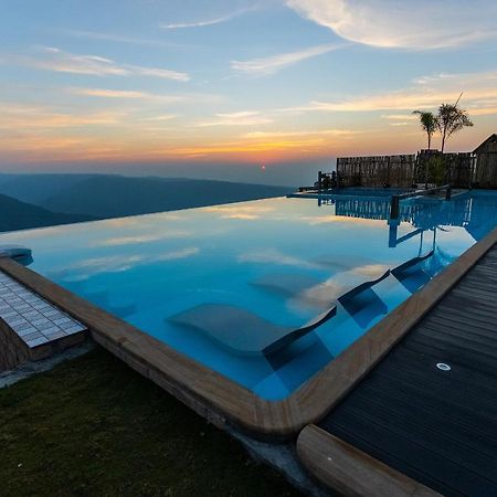 צ'ראפונג'י Polo Cherrapunjee Resort מראה חיצוני תמונה