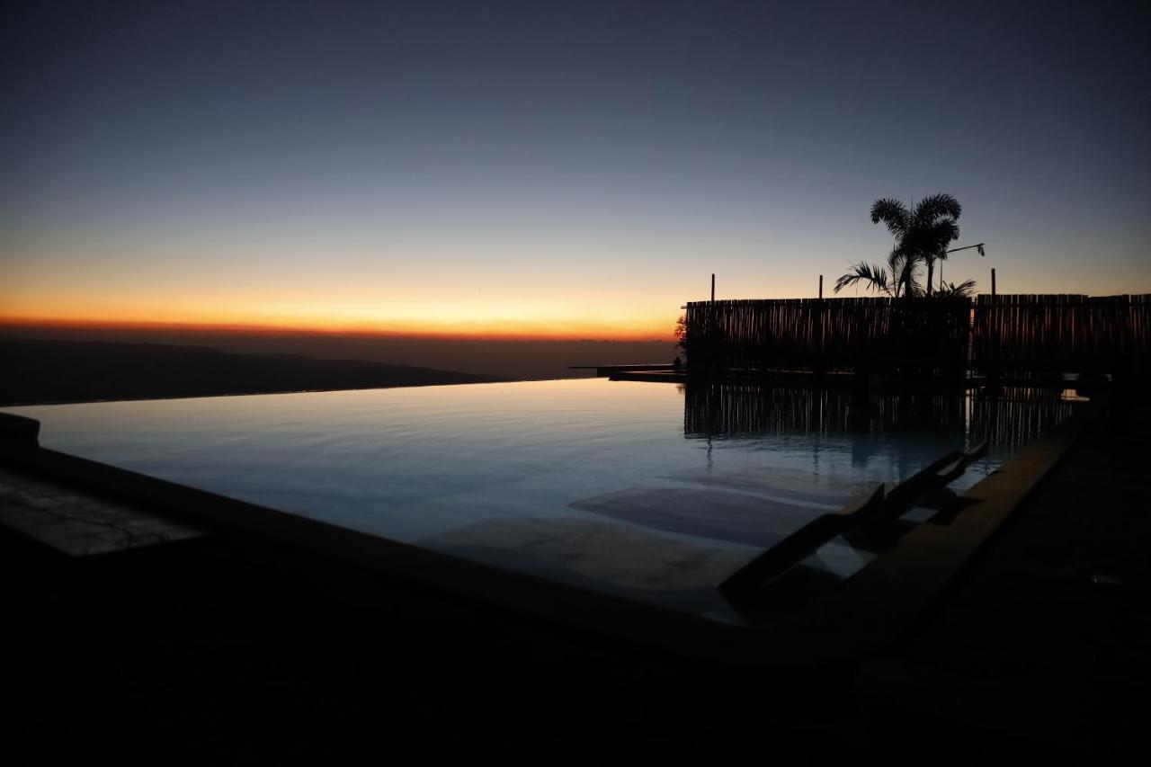 צ'ראפונג'י Polo Cherrapunjee Resort מראה חיצוני תמונה